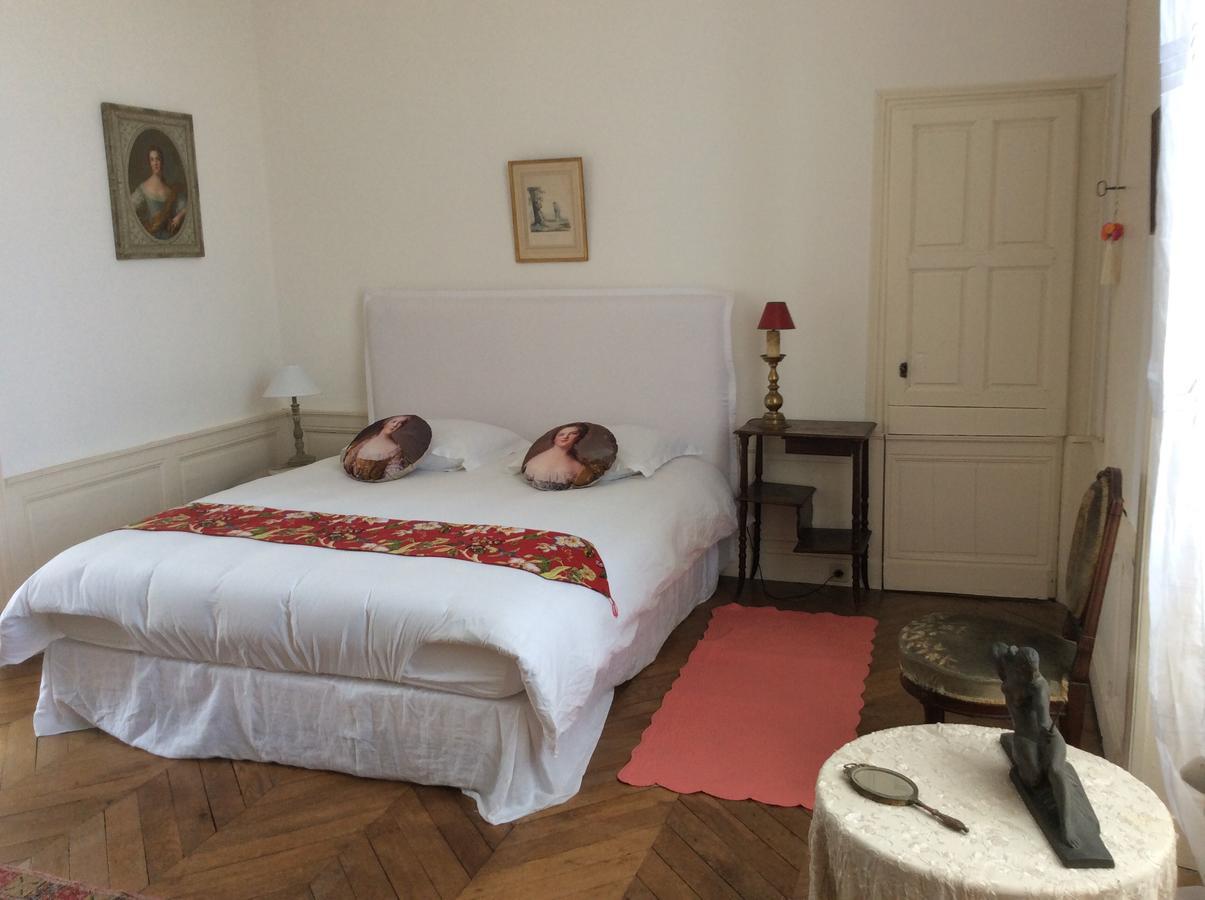 Hotel Des Tailles Mortagne-au-Perche Zewnętrze zdjęcie